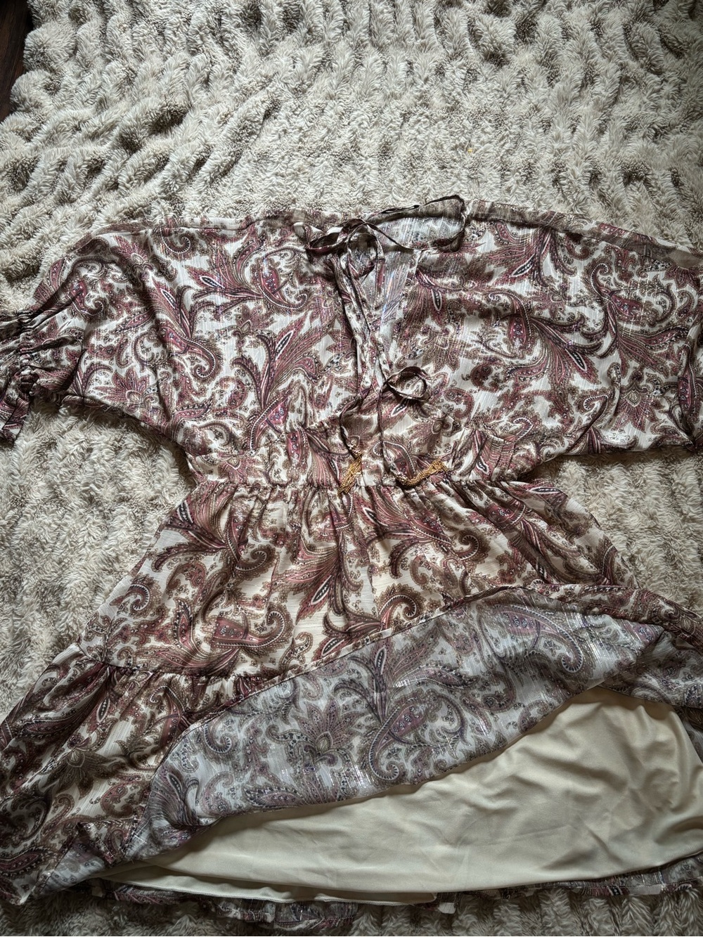 Women's Paisley Print Ruffle Hem Dress - Cream & Mauve